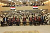 رئيس جامعة بنها يشهد حفل تخرج دفعة جديدة من طلاب كلية الآداب