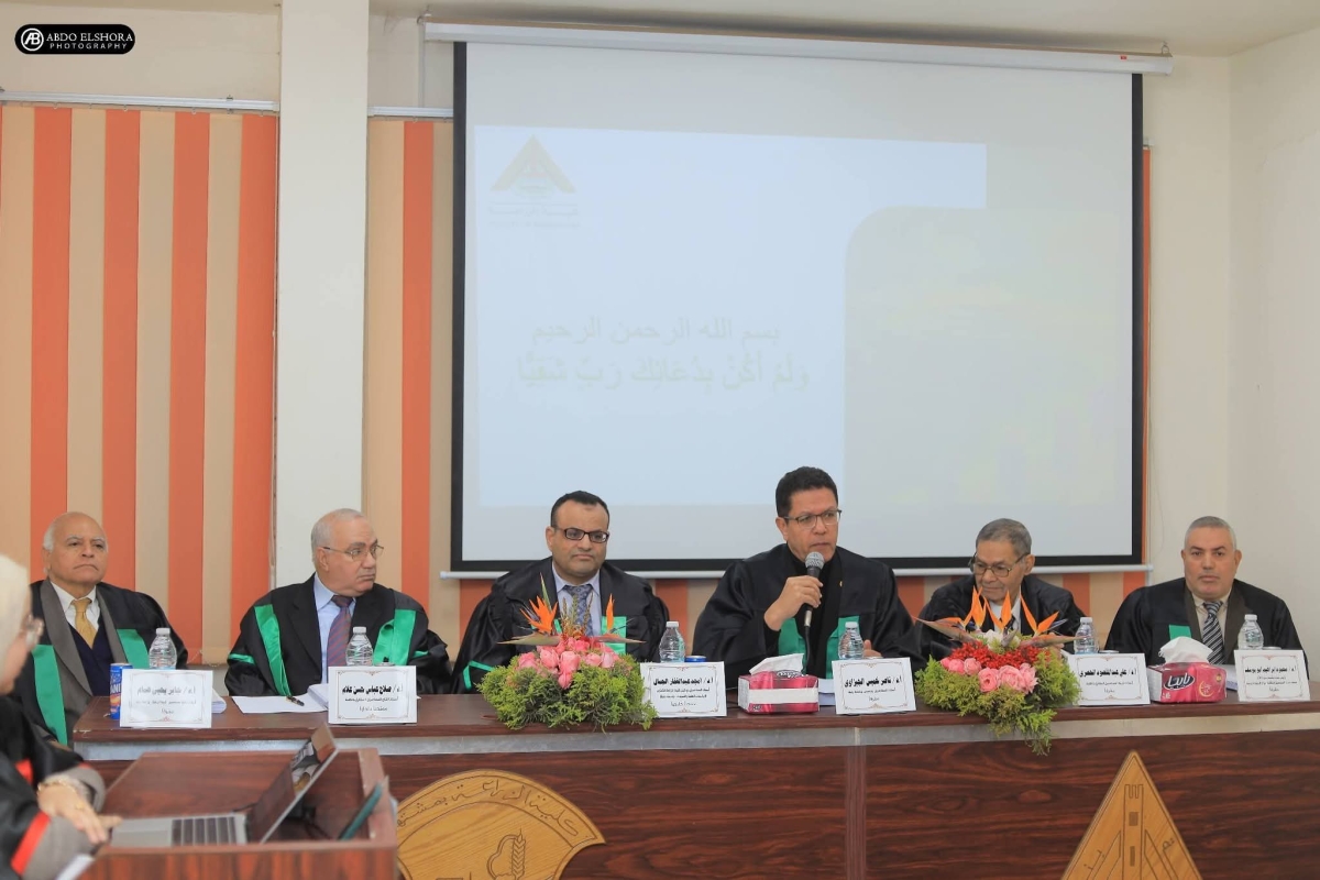 رئيس جامعة بنها يشارك فى مناقشة رسالة دكتوراه لاستنباط أصناف جديدة من الأرز الهجين مقاوم للملوحة العالية